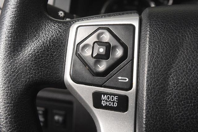 2016 Toyota Tundra SR5 photo