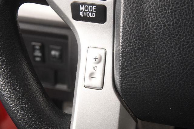 2016 Toyota Tundra SR5 photo