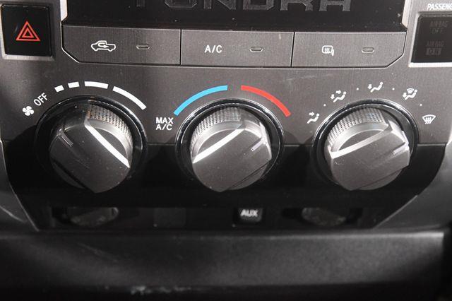 2016 Toyota Tundra SR5 photo