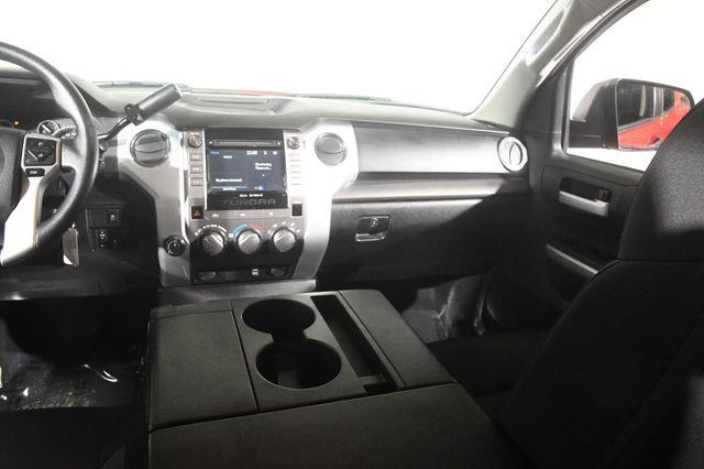 2016 Toyota Tundra SR5 photo