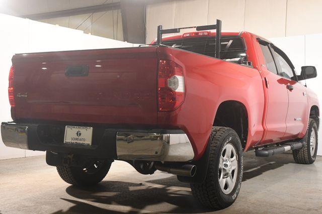 2016 Toyota Tundra SR5 photo
