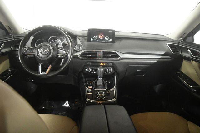 2018 Mazda CX-9 Touring photo