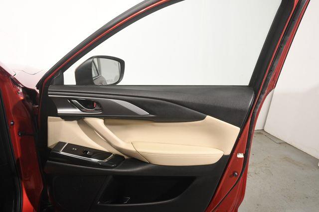 2018 Mazda CX-9 Touring photo