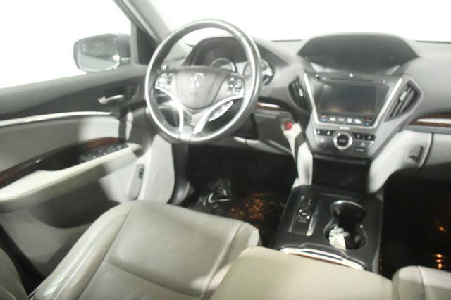 2017 Acura MDX w/Technology Pkg photo