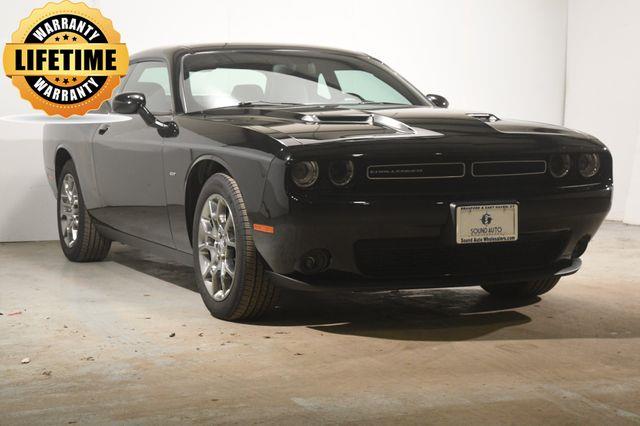 2017 Dodge Challenger GT photo
