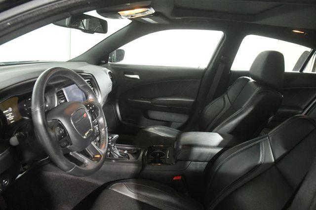 2017 Dodge Charger SXT Plus AWD photo