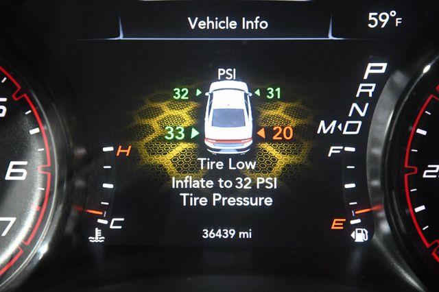 2017 Dodge Charger SXT Plus AWD photo