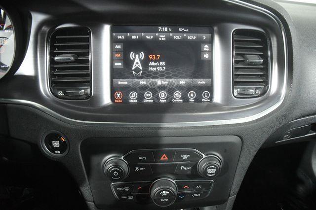 2017 Dodge Charger SXT Plus AWD photo