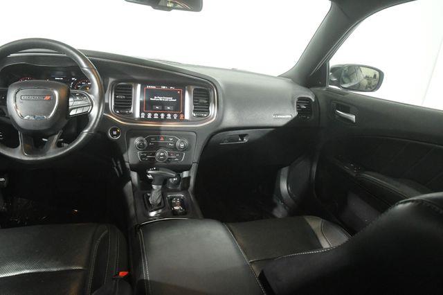 2017 Dodge Charger SXT Plus AWD photo