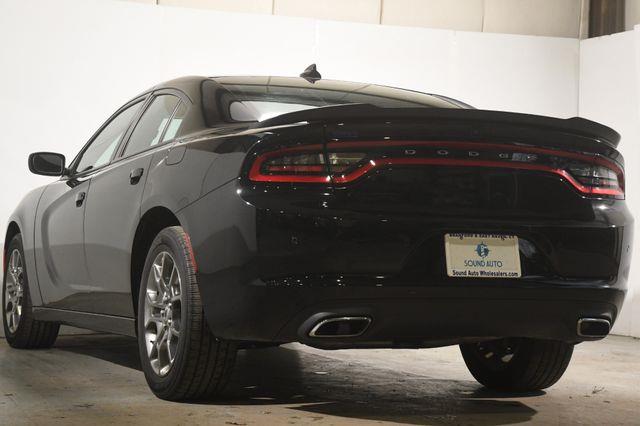 2017 Dodge Charger SXT Plus AWD photo