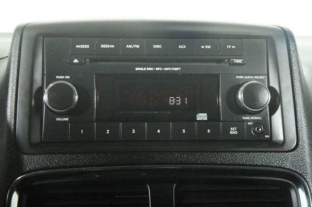 2013 Dodge Grand Caravan SE photo
