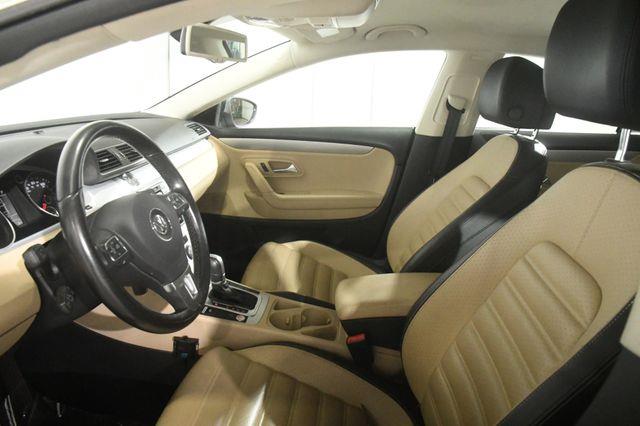 2016 Volkswagen CC Sport w/ Nav photo