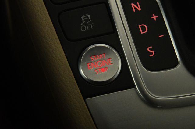2016 Volkswagen CC Sport w/ Nav photo