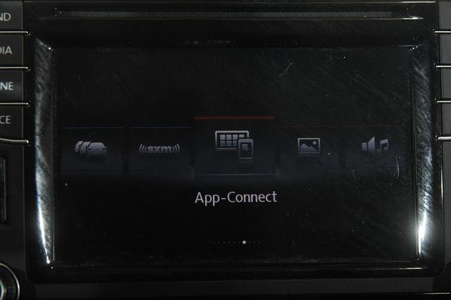 2016 Volkswagen CC Sport w/ Nav photo