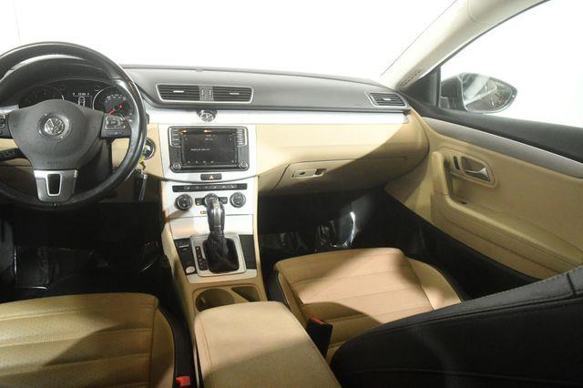 2016 Volkswagen CC Sport w/ Nav photo