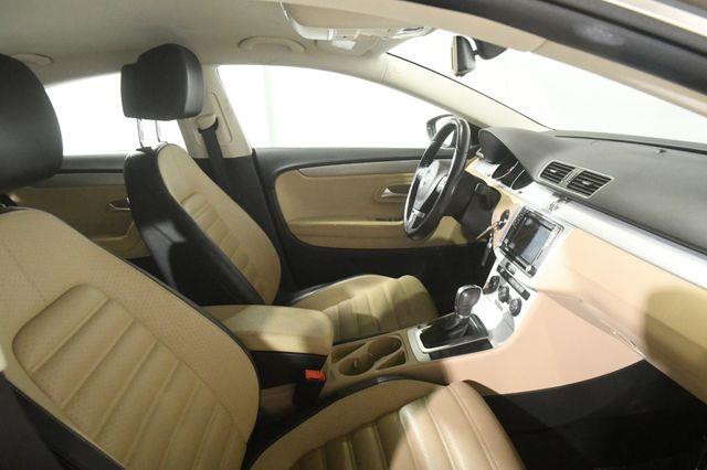 2016 Volkswagen CC Sport w/ Nav photo