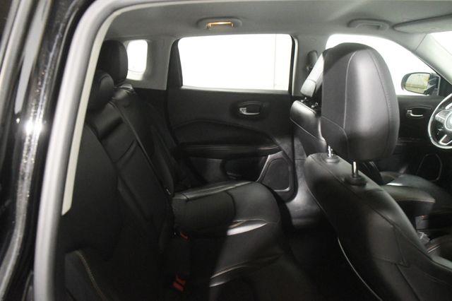 2018 Jeep Compass Latitude photo