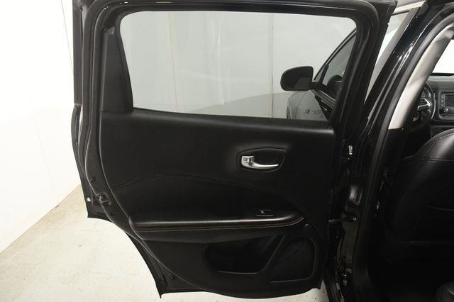 2018 Jeep Compass Latitude photo