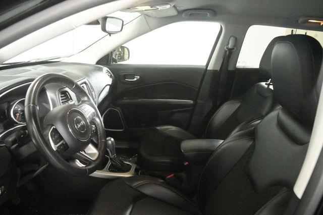 2018 Jeep Compass Latitude photo
