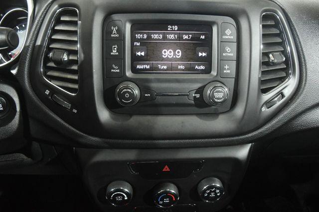 2018 Jeep Compass Latitude photo