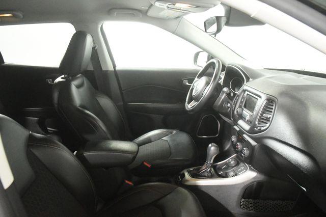 2018 Jeep Compass Latitude photo
