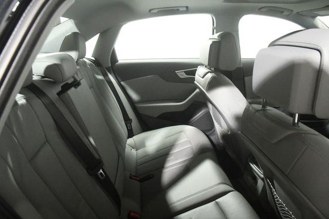 2018 Audi A4 Premium Plus w/ Virtual Cockpi photo