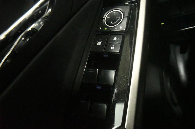 2015 Lexus IS ech photo