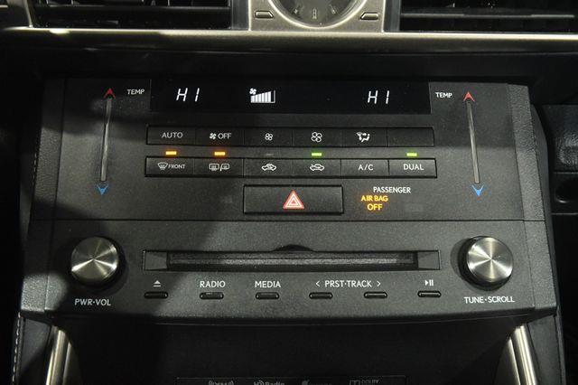 2015 Lexus IS ech photo