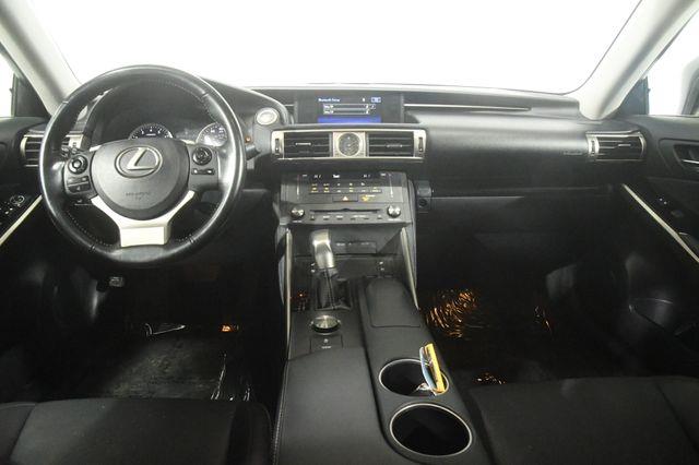 2015 Lexus IS ech photo
