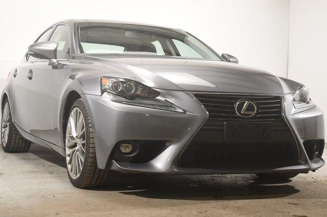 2015 Lexus IS ech photo