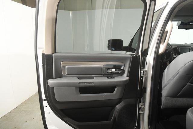 2017 RAM 1500 SLT photo