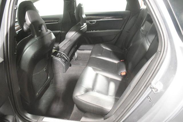 2018 Volvo S90 Momentum w/ Safety Tech photo