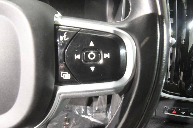 2018 Volvo S90 Momentum w/ Safety Tech photo