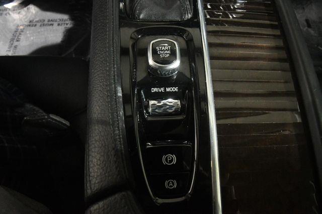 2018 Volvo S90 Momentum w/ Safety Tech photo