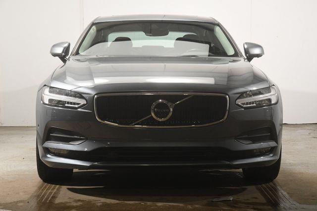 2018 Volvo S90 Momentum w/ Safety Tech photo