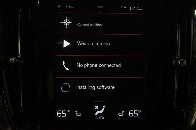 2018 Volvo S90 Momentum w/ Safety Tech photo