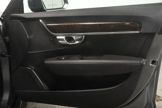 2018 Volvo S90 Momentum w/ Safety Tech photo