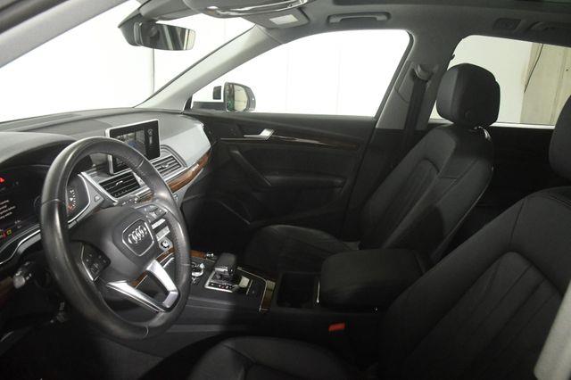 2018 Audi Q5 Tech Premium Plus w/ Virual Co photo
