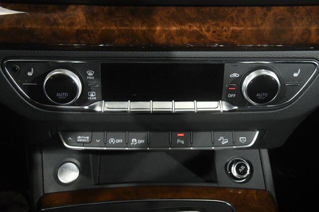 2018 Audi Q5 Tech Premium Plus w/ Virual Co photo