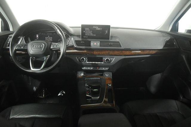 2018 Audi Q5 Tech Premium Plus w/ Virual Co photo
