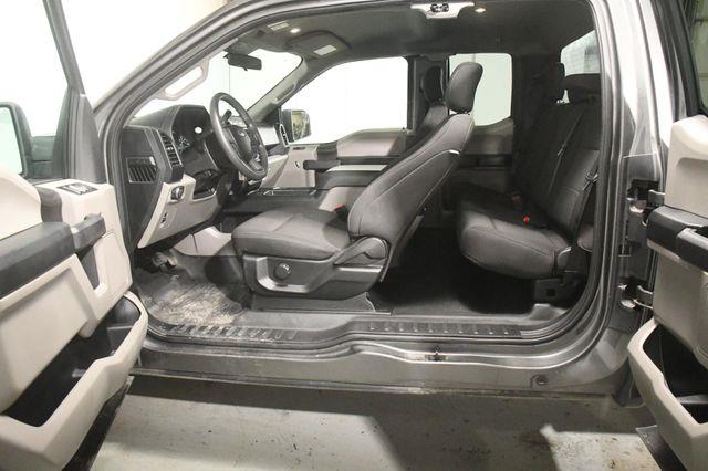 2018 Ford F-150 STX V8 Full Console photo
