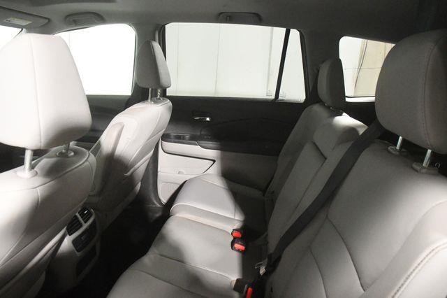 2017 Honda Pilot EX-L photo