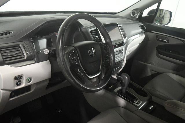 2017 Honda Pilot EX-L photo
