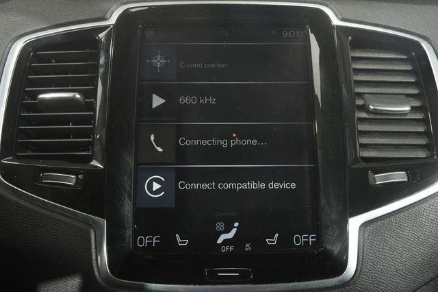 2018 Volvo XC90 Momentum w/ Safety Tech photo