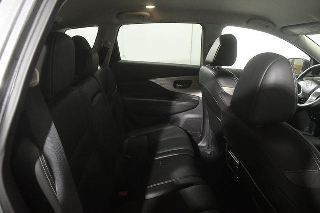 2018 Nissan Murano SL w/ Blind Spot / Safety Tech photo