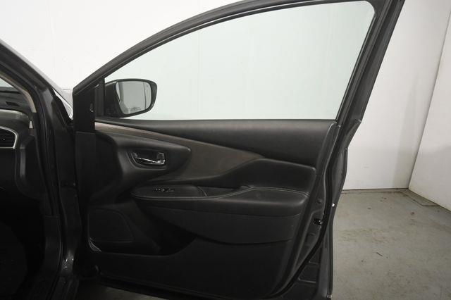 2018 Nissan Murano SL w/ Blind Spot / Safety Tech photo