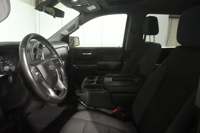 2019 Chevrolet Silverado 1500 RST photo