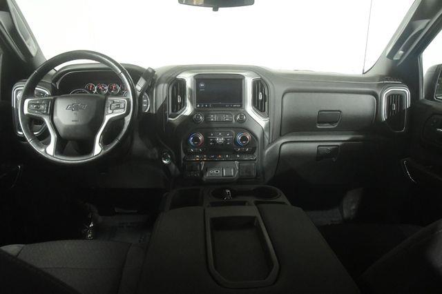 2019 Chevrolet Silverado 1500 RST photo