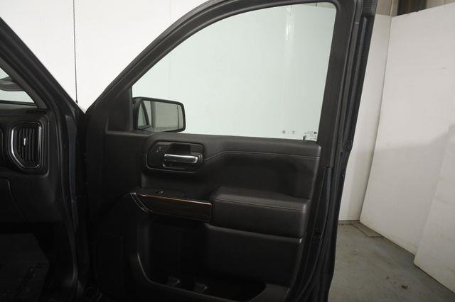 2019 Chevrolet Silverado 1500 RST photo