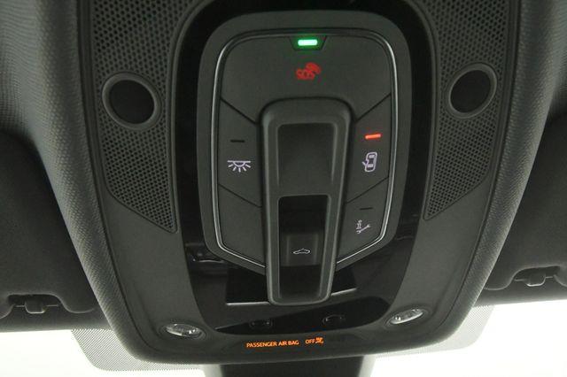 2018 Audi A4 Premium Plus w/ Virtual Cockpi photo